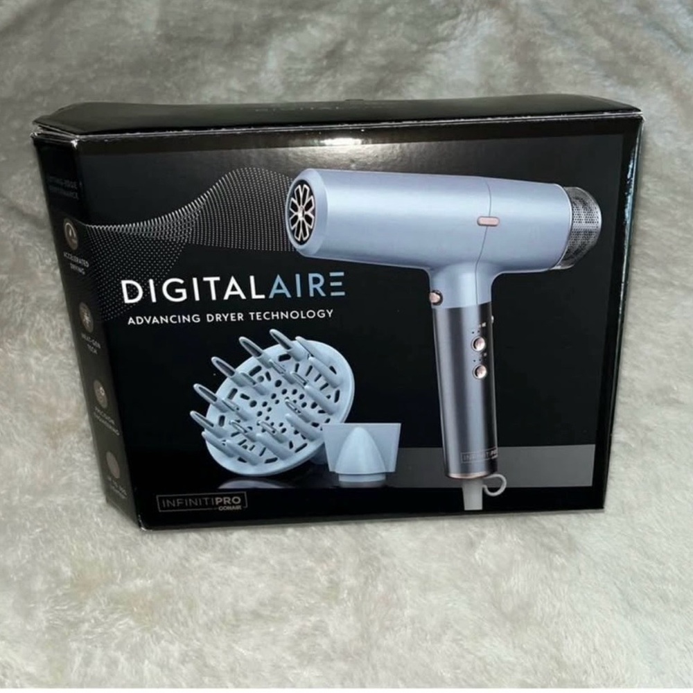 Infiniti PRO CONAIR Digital Dryer Light Blue